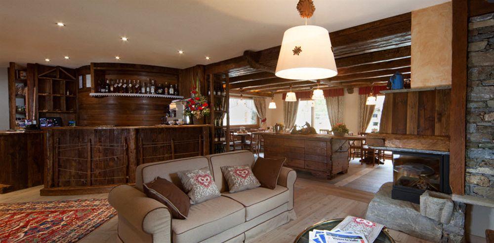 Hotel Relais du Berger à Gressan Extérieur photo
